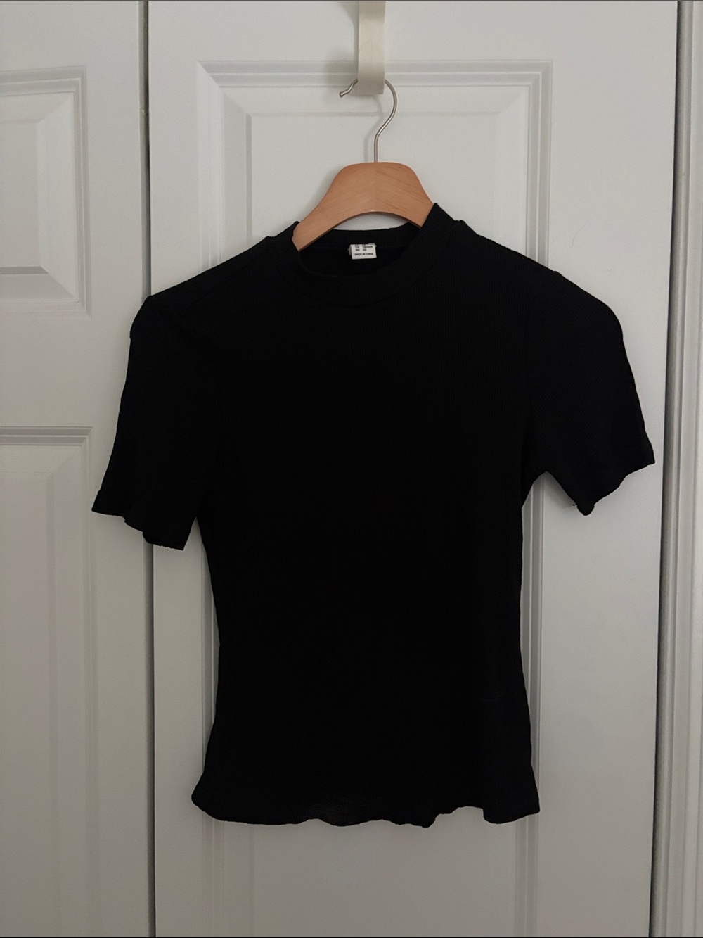 H&M Black Short-Sleeve Mock Neck Tee